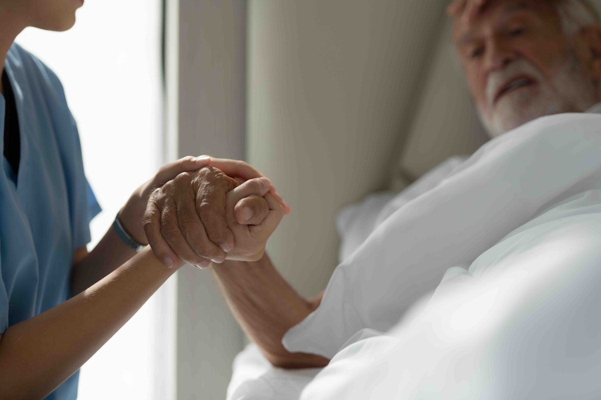 Thank You Notes for Nurses: Expressing Gratitude for Compassionate Dementia Care