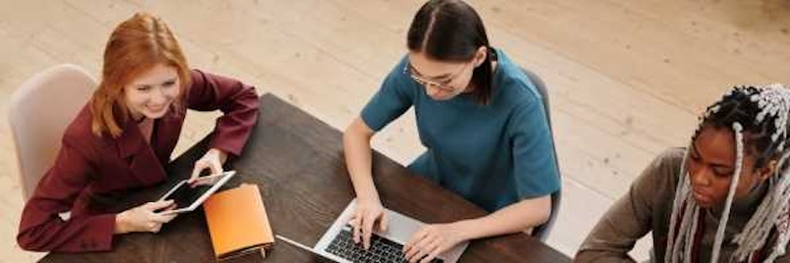 Métiers du numérique : des stages gratuits pour les lycéennes