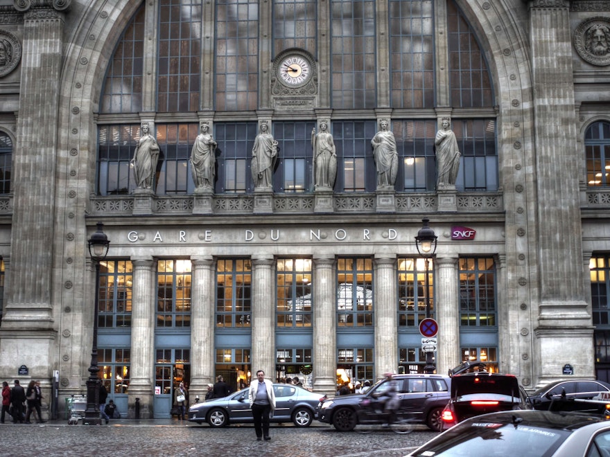 Gare du nord left luggage service