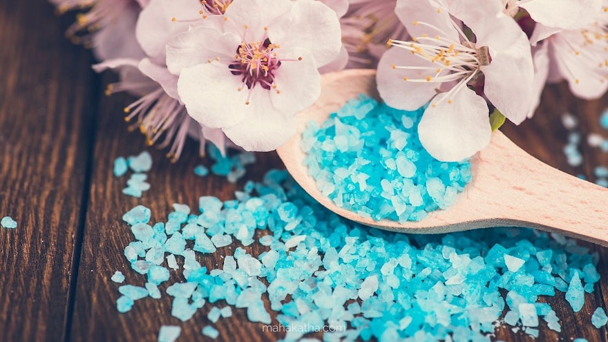 cleansing-negative-energy-with-sea-salt-wooden-spoon-blue-salt-flower