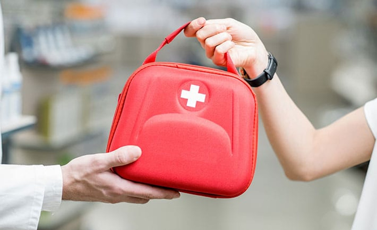 Trousse de secours en entreprise