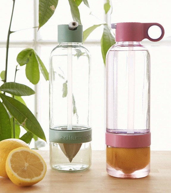 bouteille-d-eau-presse-agrumes.jpg