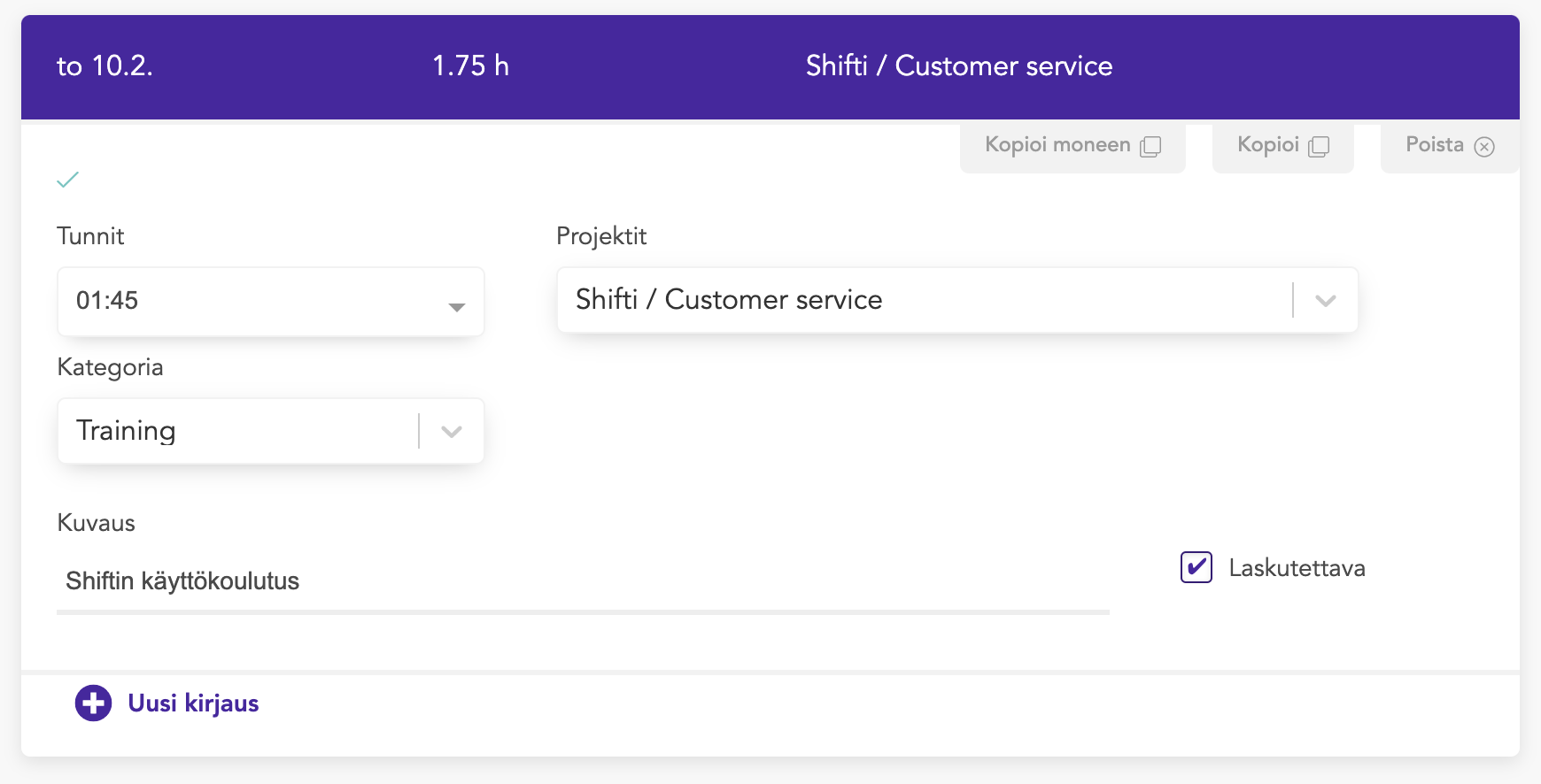 Kuvakaappaus Shiftistä, jossa näkyy tuntikirjaus torstaina 10.2. Tuntikirjaus on 1h 45min kestoinen ja tehty Customer service-projektiin, 'training'-kategoriaan. Kirjauksen kuvaustekstinä on