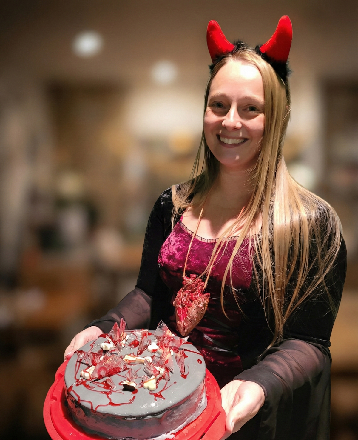 Une joueuse et un gateau