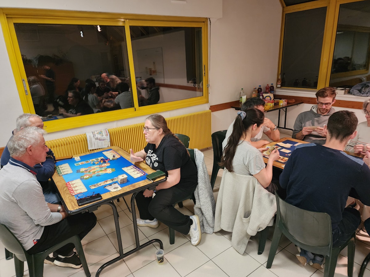 L'Ombre de la Croisette sur le Val de Saône