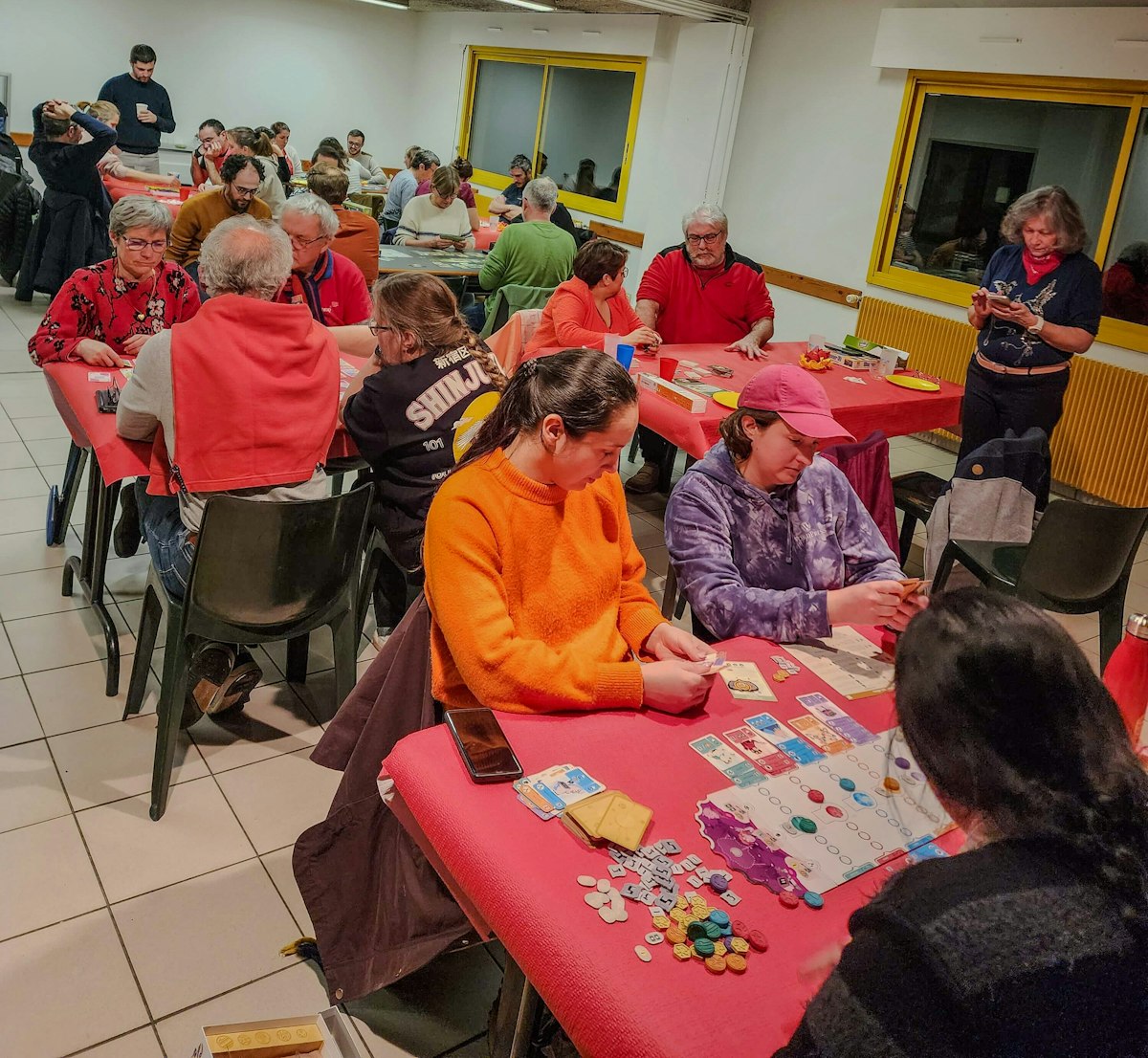 Des duos de joueurs de jeux de plateau