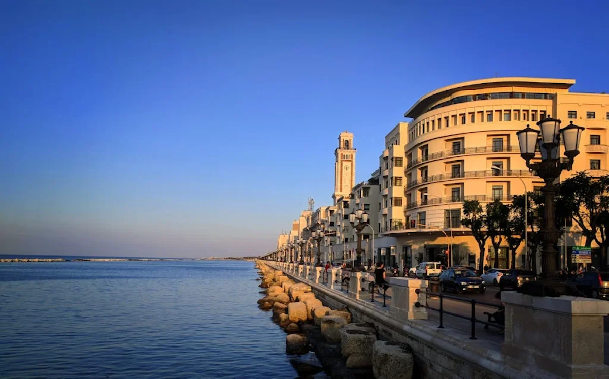 Bari as a southern city shaped by the sea