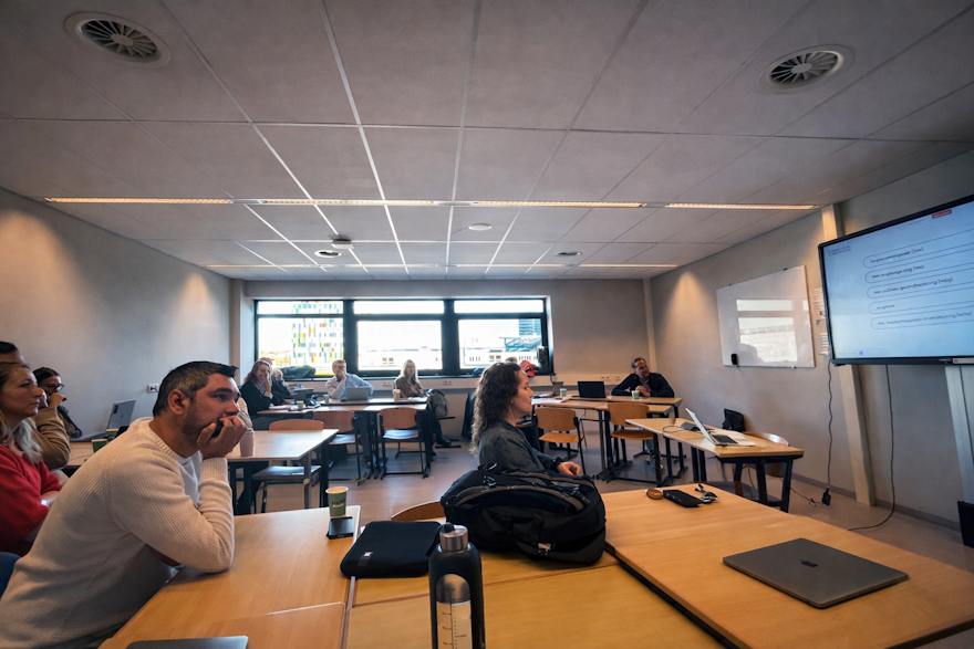 Van pilot naar praktijk: waarom die stap zo vaak mislukt